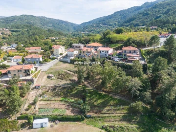 Terreno para Venda em Gondar