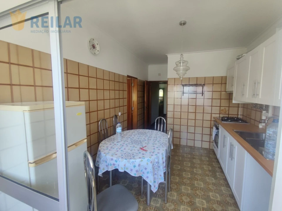 Apartamento T3 para Arrendamento em Santa Iria de Azoia, São João da Talha e Bobadela Foto 5