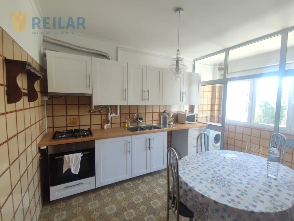 Apartamento T3 para Arrendamento em Santa Iria de Azoia, São João da Talha e Bobadela Foto 6