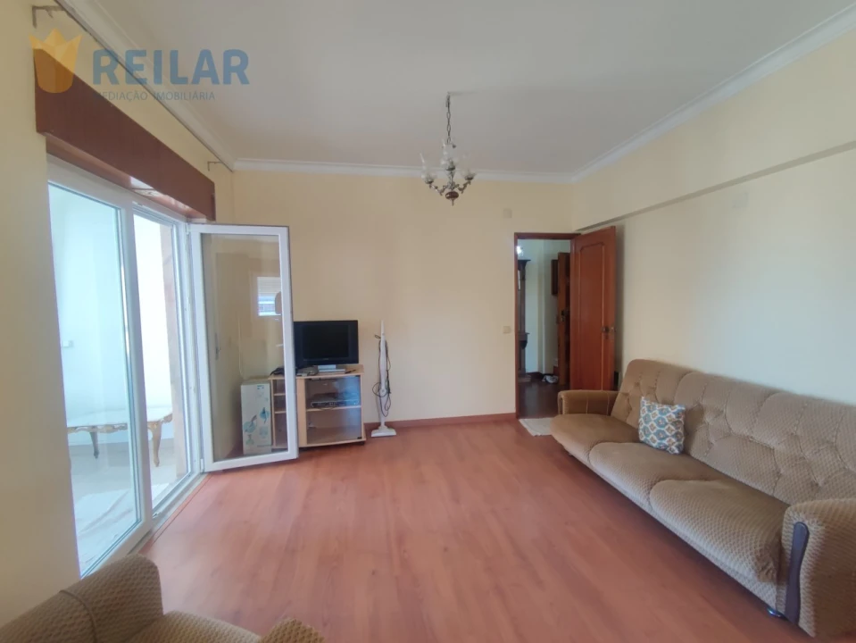 Apartamento T3 para Arrendamento em Santa Iria de Azoia, São João da Talha e Bobadela Foto 10