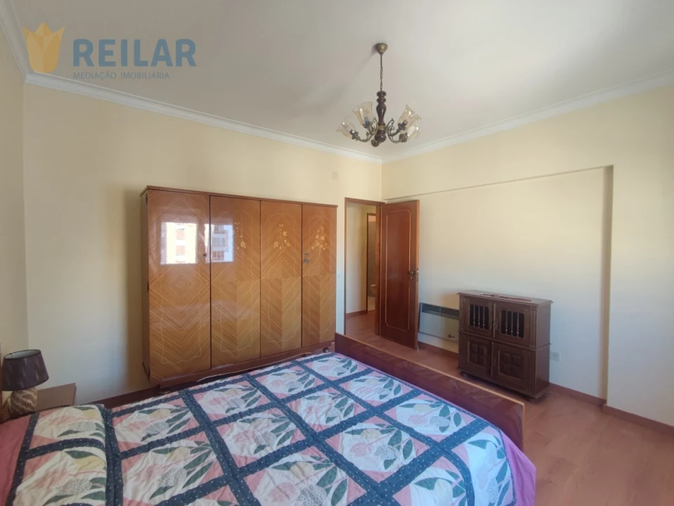 Apartamento T3 para Arrendamento em Santa Iria de Azoia, São João da Talha e Bobadela Foto 18