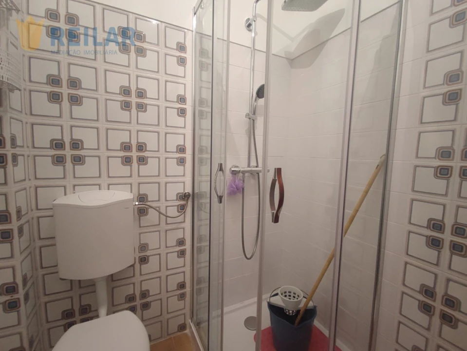 Apartamento T3 para Arrendamento em Santa Iria de Azoia, São João da Talha e Bobadela Foto 23