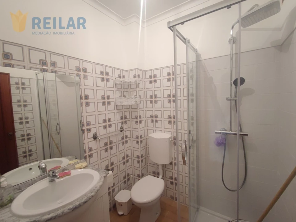 Apartamento T3 para Arrendamento em Santa Iria de Azoia, São João da Talha e Bobadela Foto 25