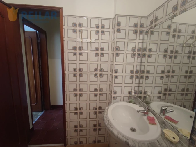 Apartamento T3 para Arrendamento em Santa Iria de Azoia, São João da Talha e Bobadela Foto 24