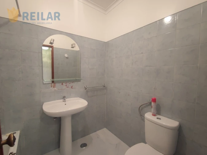 Apartamento T3 para Arrendamento em Santa Iria de Azoia, São João da Talha e Bobadela Foto 27