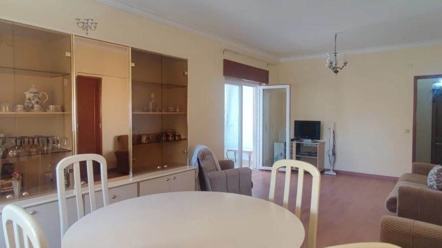 Apartamento T3 para Arrendamento em Santa Iria de Azoia, São João da Talha e Bobadela