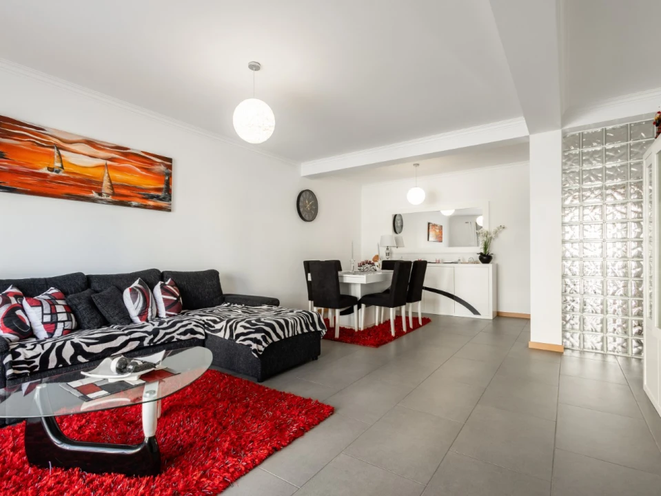 Apartamento T2 para Venda em São Pedro Foto 2