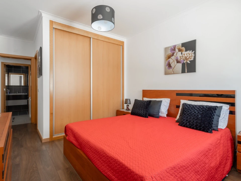 Apartamento T2 para Venda em São Pedro Foto 4