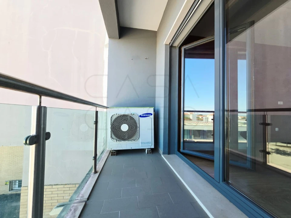 Apartamento T2 para Arrendamento em Fernao Ferro Foto 14
