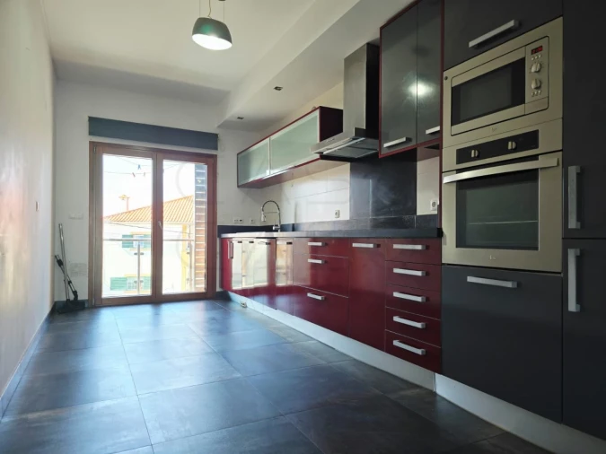 Apartamento T2 para Arrendamento em Fernao Ferro Foto 3