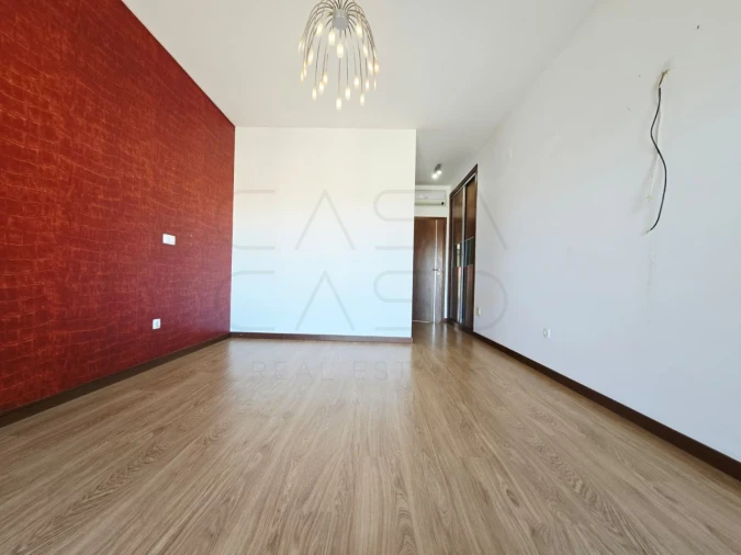 Apartamento T2 para Arrendamento em Fernao Ferro Foto 13