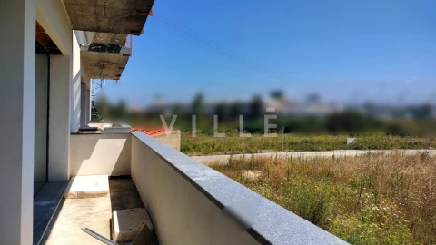 Moradia T4 para Venda em Esgueira
