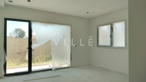 Moradia T4 para Venda em Esgueira
