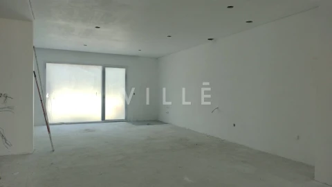 Moradia T4 para Venda em Esgueira