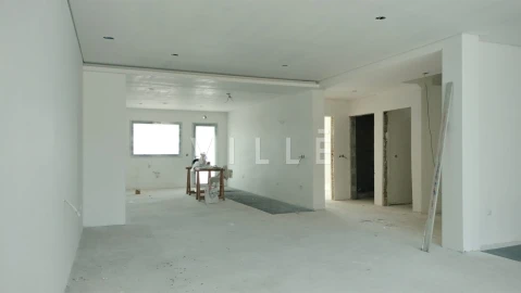 Moradia T4 para Venda em Esgueira