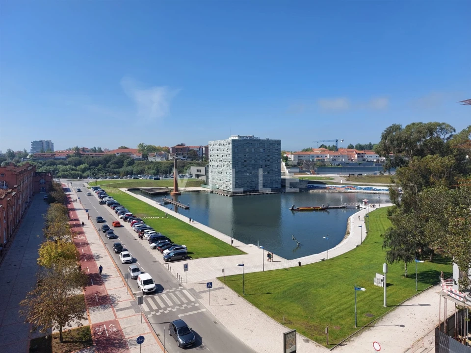 Apartamento T4 para Venda em Glória e Vera Cruz Foto 1