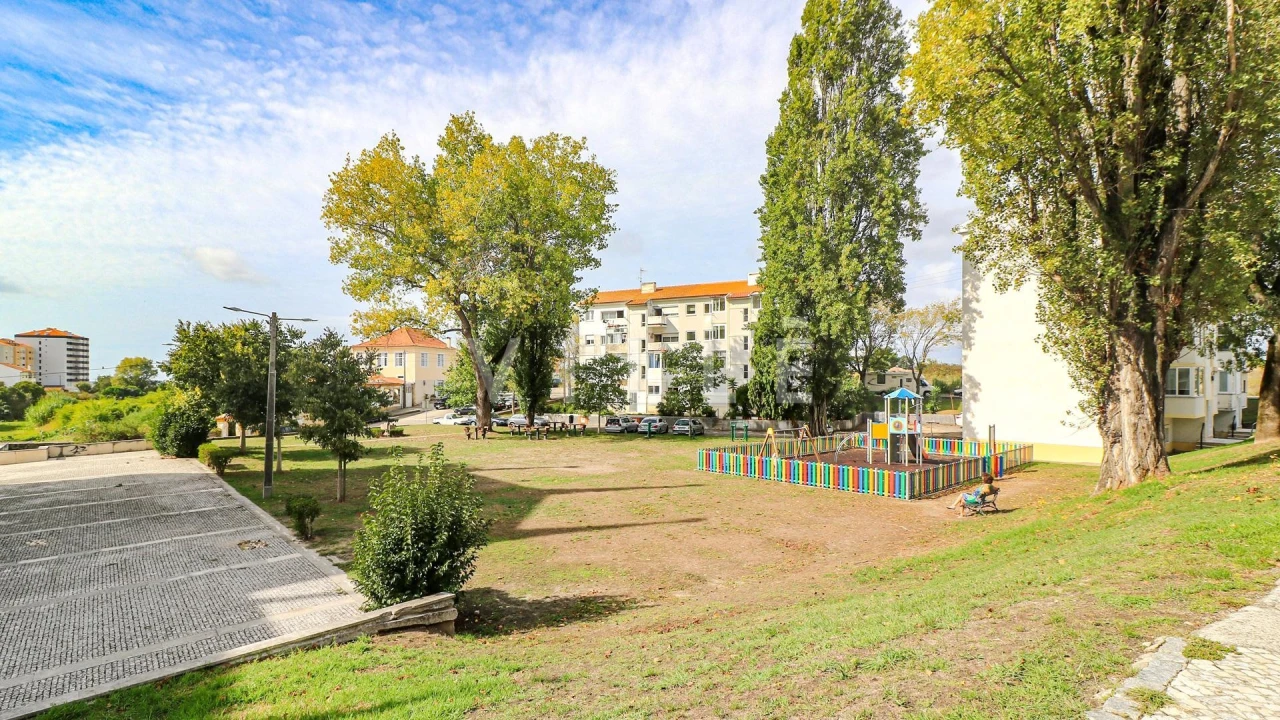 Apartamento T4 para Venda em Glória e Vera Cruz Foto 26