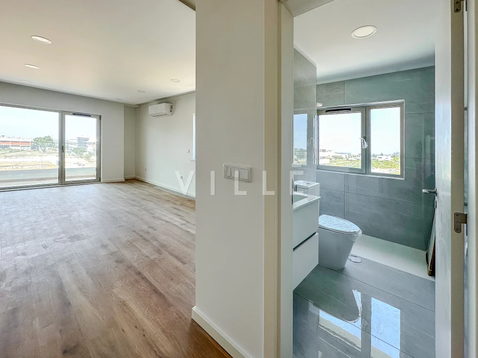 Apartamento T4 para Venda em Glória e Vera Cruz Foto 3