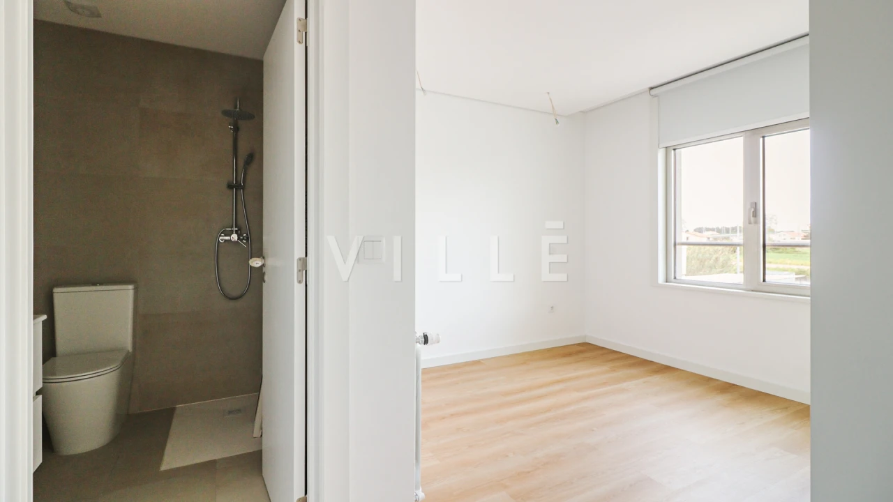 Apartamento T4 para Venda em Glória e Vera Cruz Foto 13