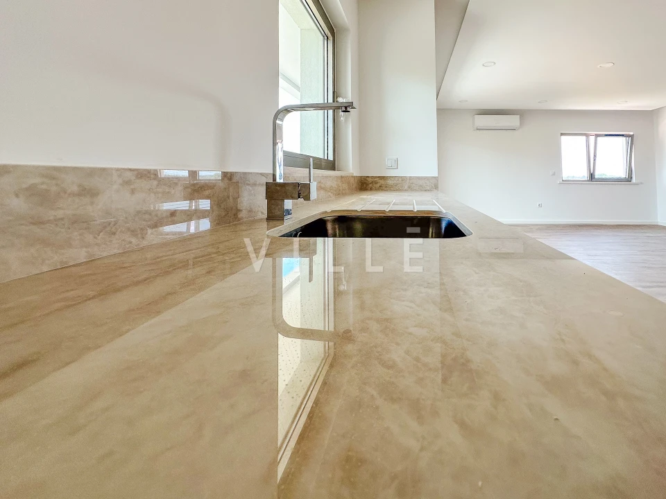 Apartamento T4 para Venda em Glória e Vera Cruz Foto 6
