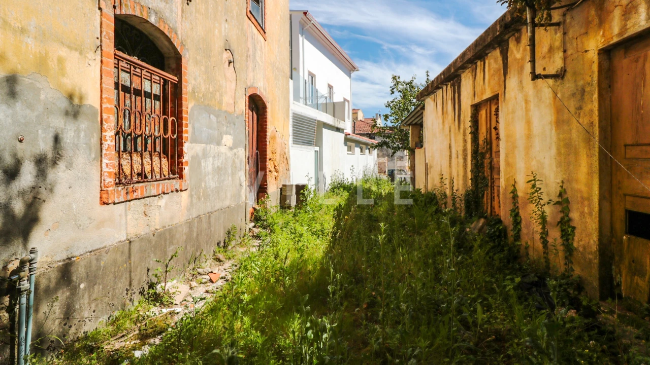 Prédio para Venda em Arcos e Mogofores Foto 41