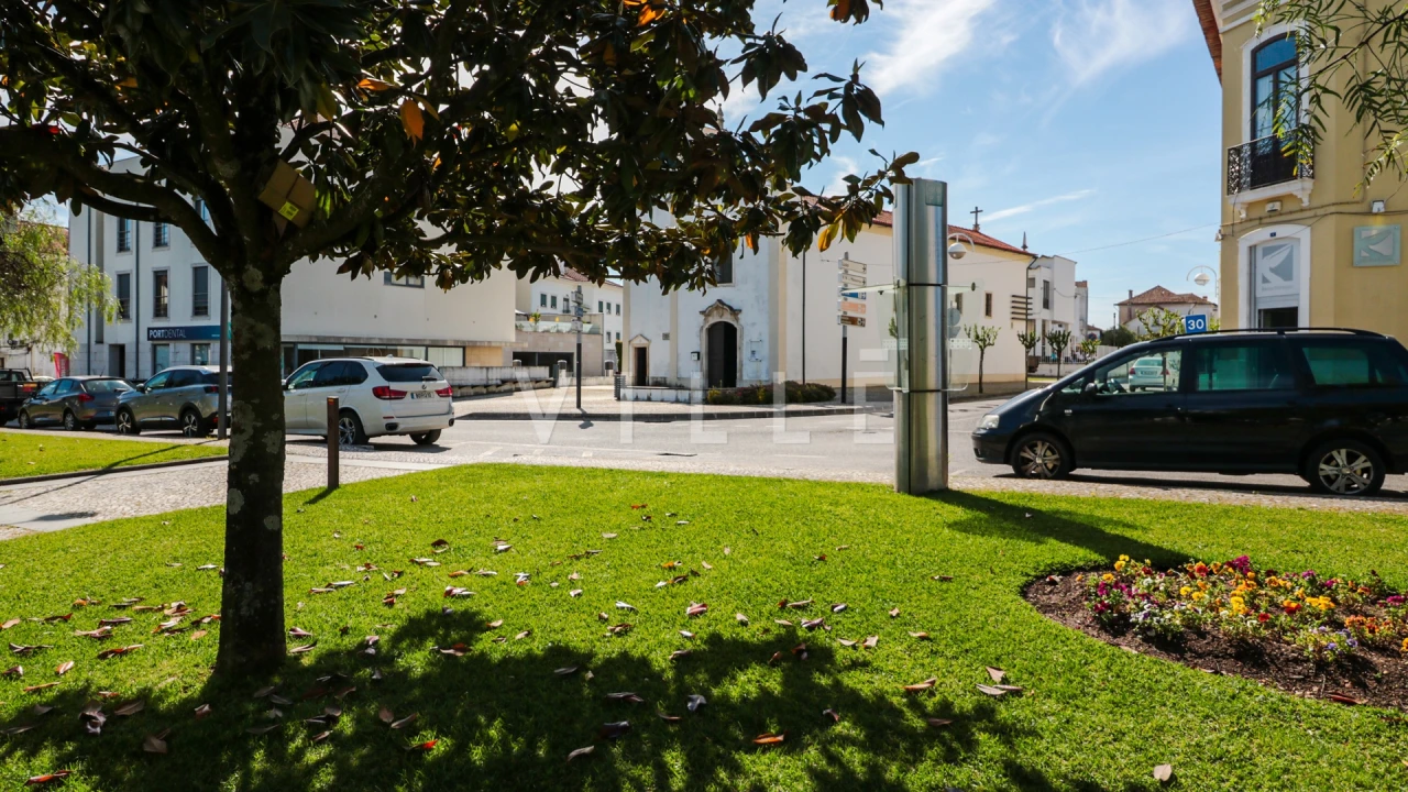 Prédio para Venda em Arcos e Mogofores Foto 25
