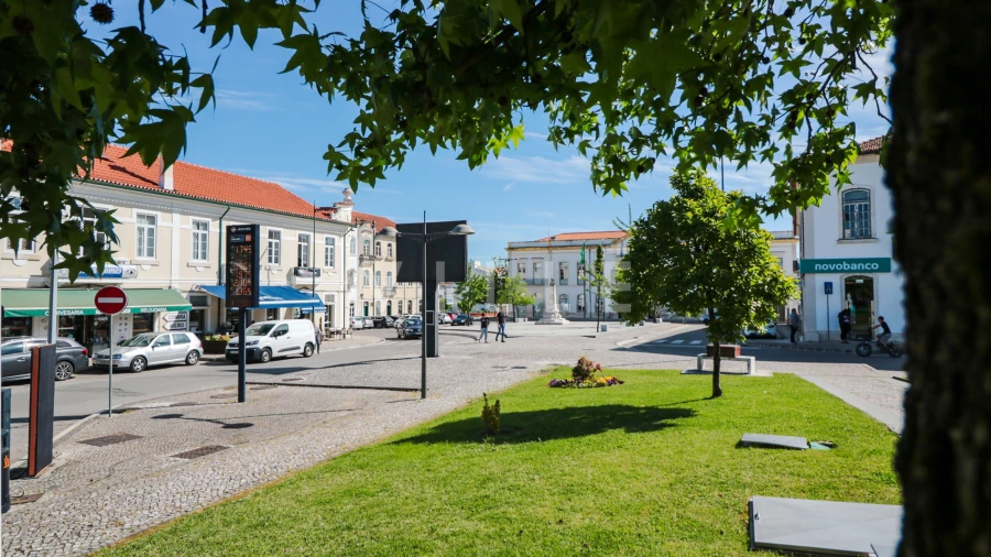 Prédio para Venda em Arcos e Mogofores