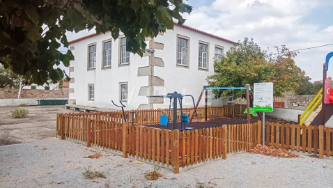 Moradia T4 para Venda em Malpartida e Vale de Coelha