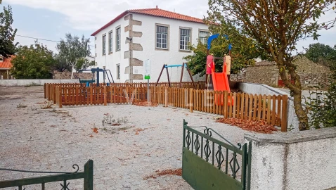 Moradia T4 para Venda em Malpartida e Vale de Coelha