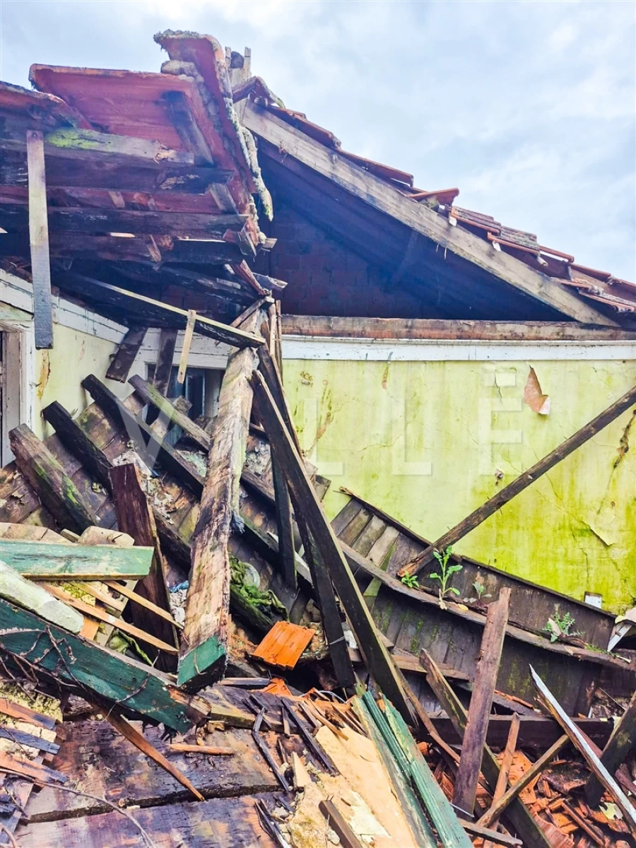 Moradia T0 para Venda em São Miguel do Mato Foto 16