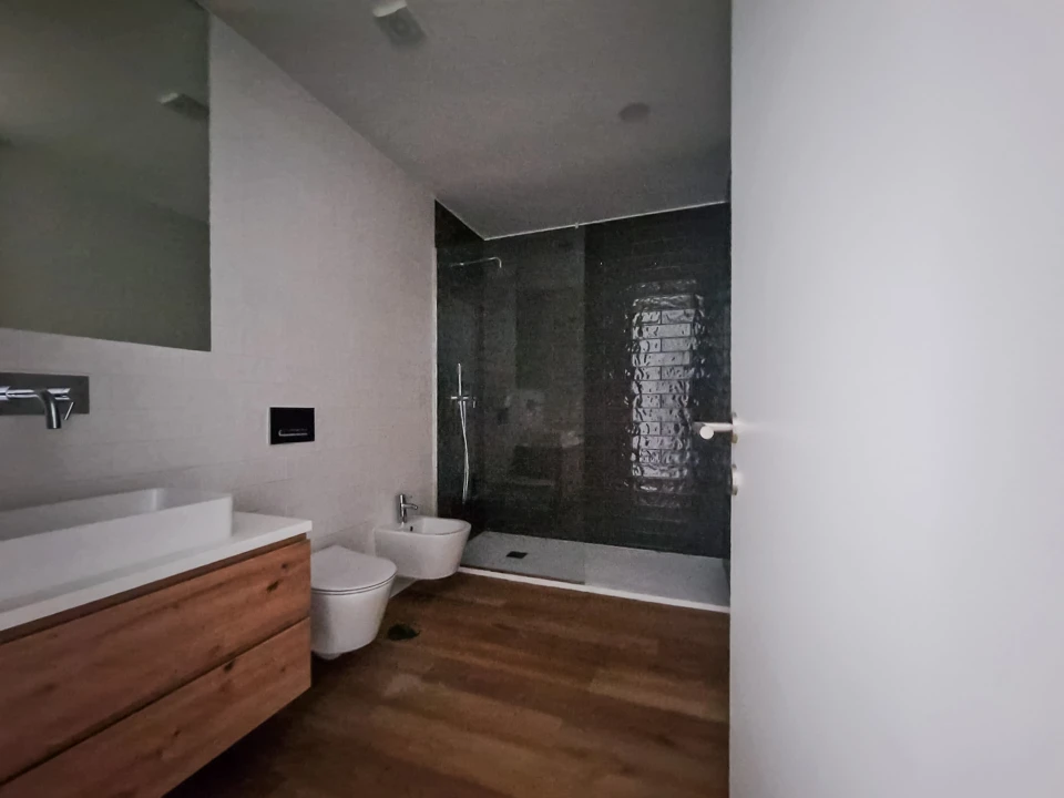 Apartamento T1 para Venda em Glória e Vera Cruz Foto 10