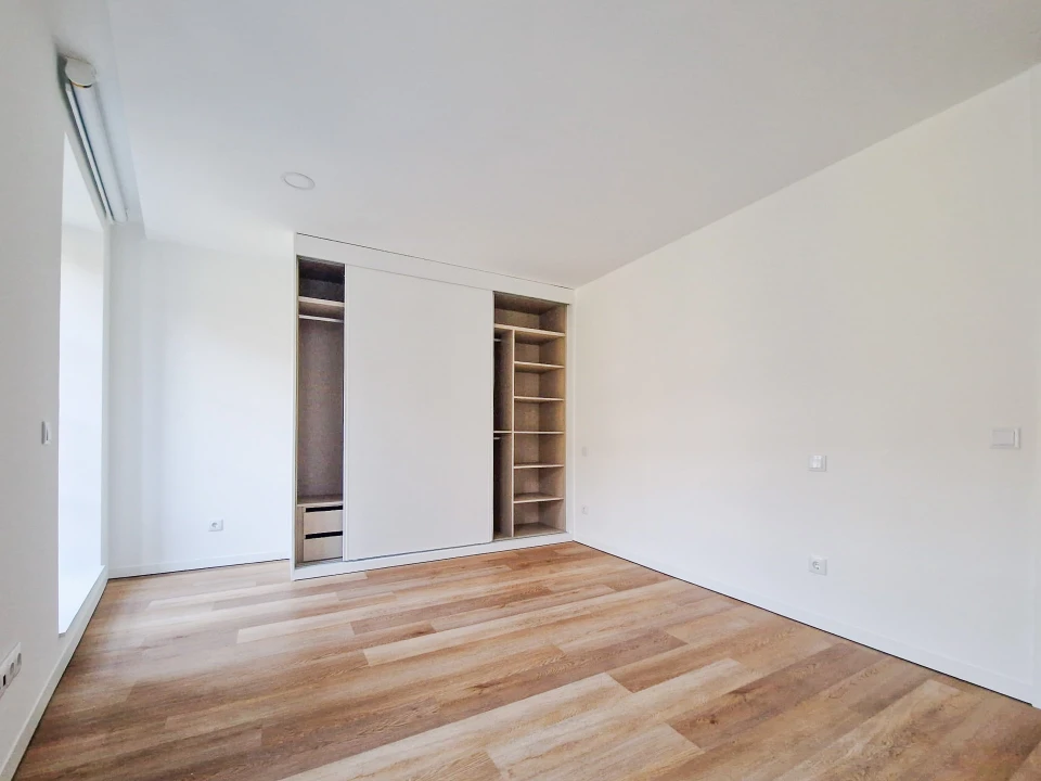 Apartamento T1 para Venda em Glória e Vera Cruz Foto 9