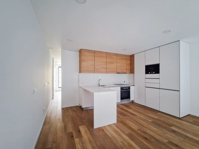 Apartamento T1 para Venda em Glória e Vera Cruz Foto 7