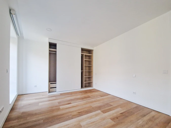 Apartamento T1 para Venda em Glória e Vera Cruz Foto 9