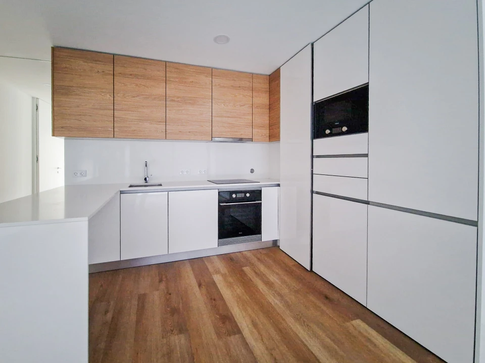 Apartamento T1 para Venda em Glória e Vera Cruz Foto 1