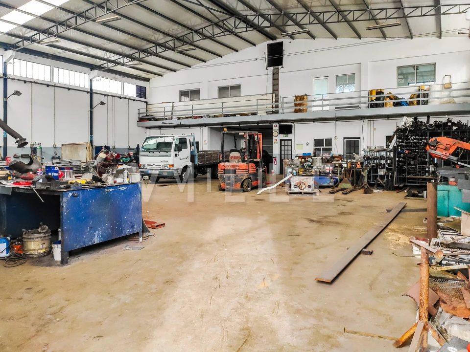 Armazém para Venda em Gafanha da Encarnação Foto 8