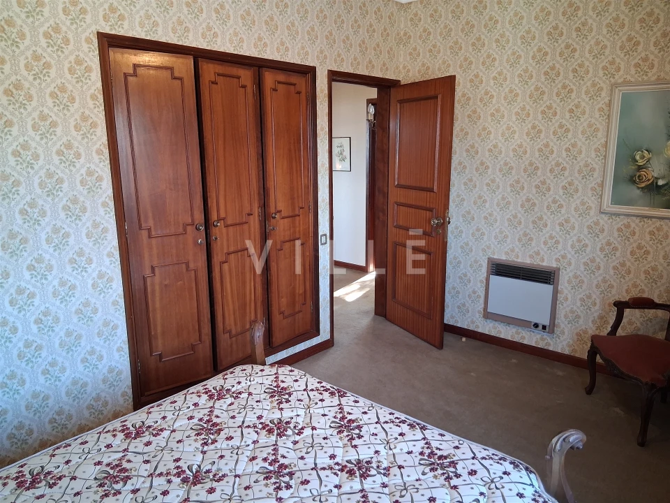 Moradia T5 para Venda em Valongo do Vouga Foto 32
