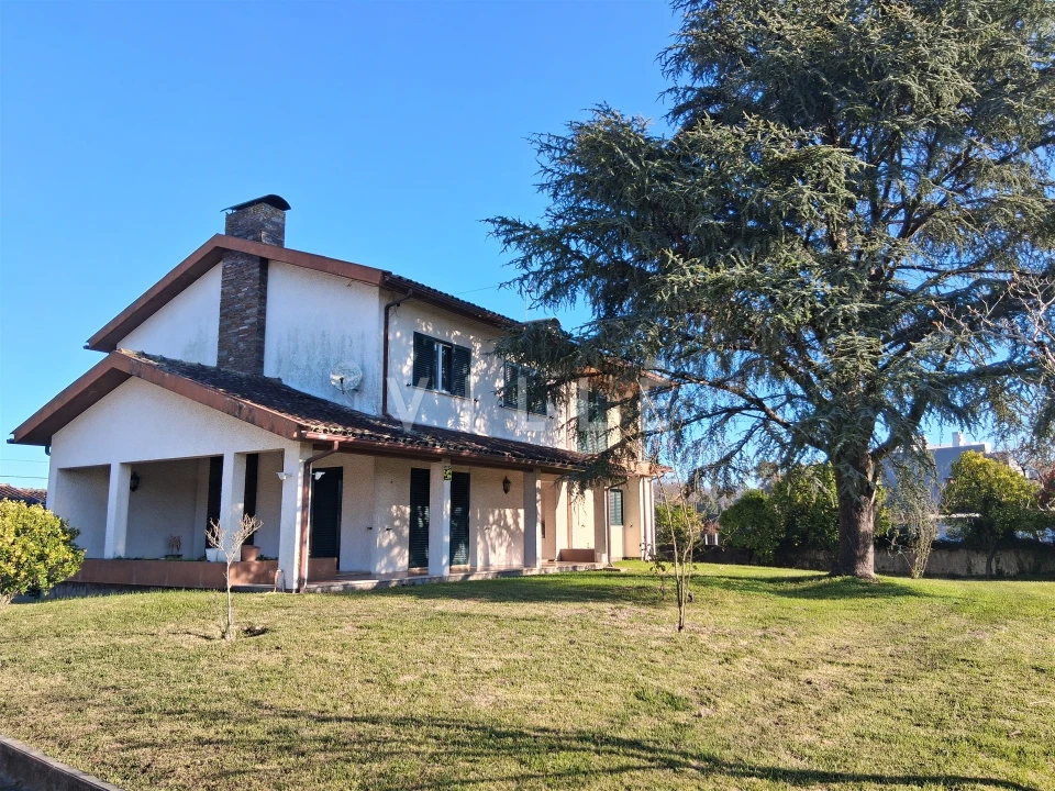 Moradia T5 para Venda em Valongo do Vouga Foto 6