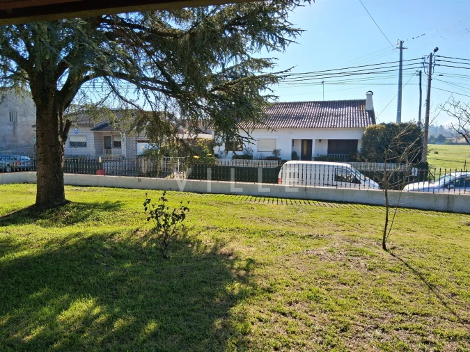 Moradia T5 para Venda em Valongo do Vouga Foto 47