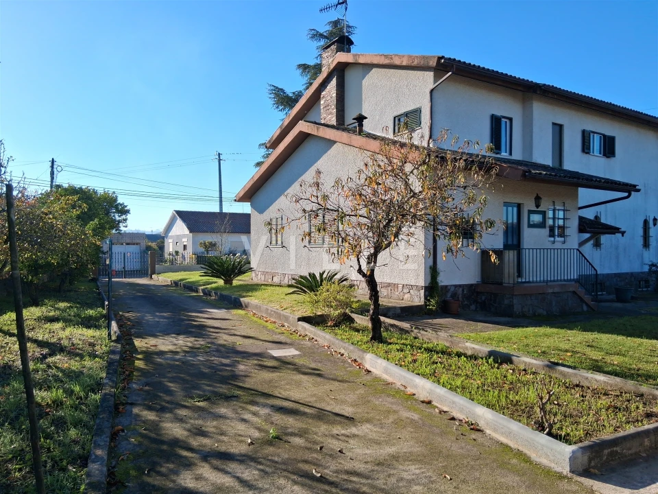 Moradia T5 para Venda em Valongo do Vouga Foto 10