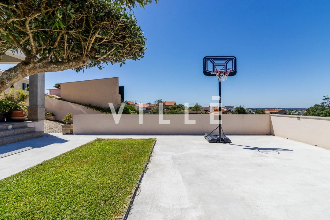 Moradia T4 para Venda em Canelas e Fermelã Foto 50