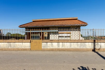 Moradia T3 para Venda em Branca