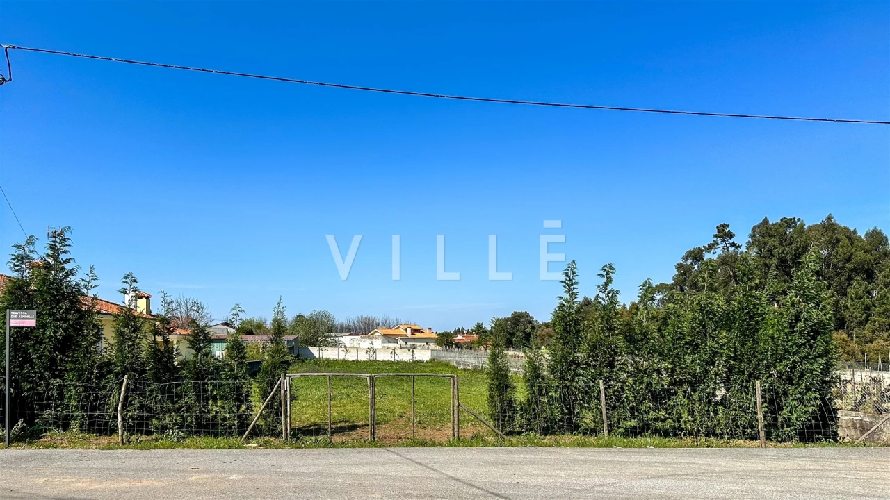 Terreno para Venda em Oliveira do Bairro Foto 1