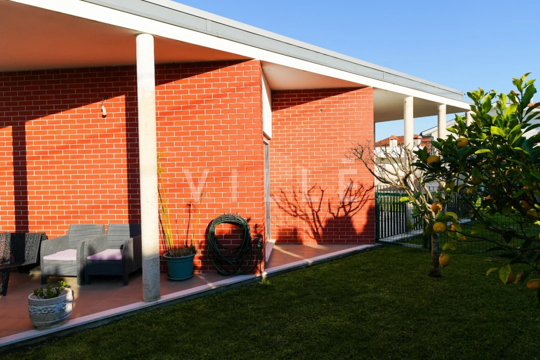 Moradia T3 para Venda em Sangalhos Foto 5
