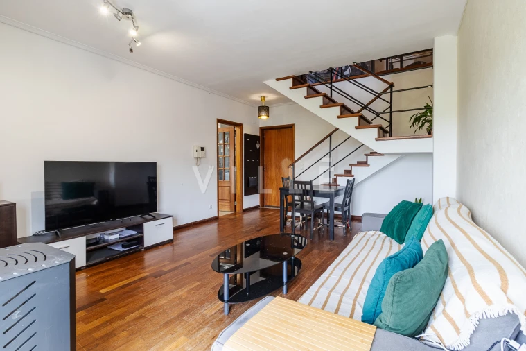 Apartamento T2 para Venda em São Bernardo Foto 6