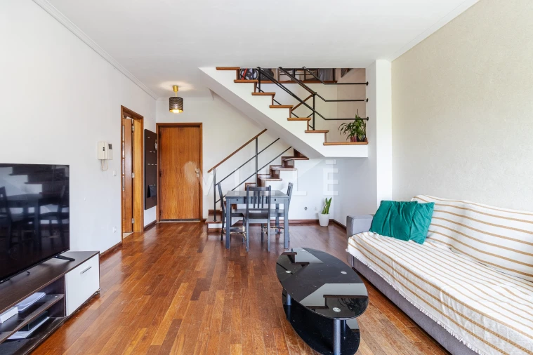 Apartamento T2 para Venda em São Bernardo Foto 7