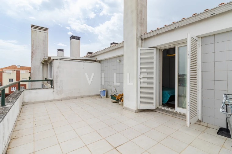 Apartamento T2 para Venda em São Bernardo Foto 33