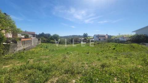 Terreno para Venda em Trofa, Segadães e Lamas do Vouga