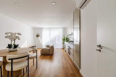 Apartamento T1 para Venda em Glória e Vera Cruz