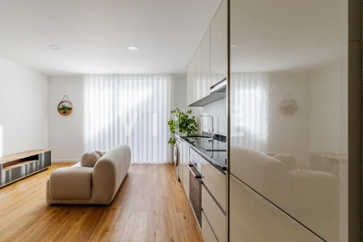 Apartamento T1 para Venda em Glória e Vera Cruz